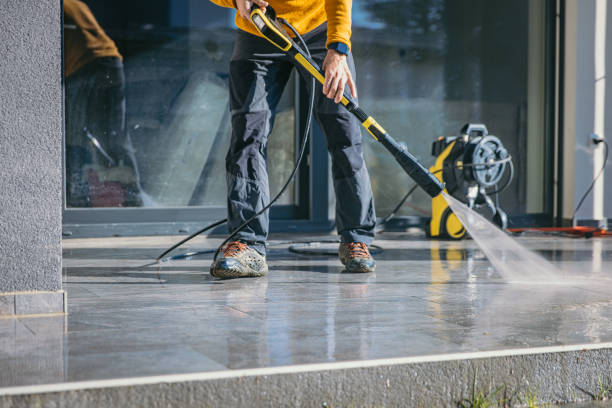 Best Pool Deck Cleaning in Childress, TX